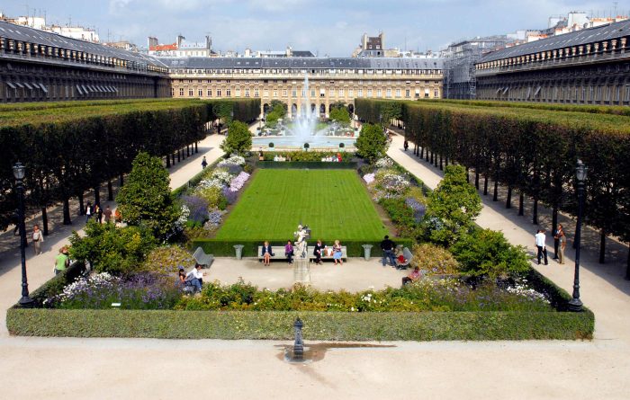 Premier lieu en lien avec les parcs & jardins : une photo du jardin du Palais Royal.