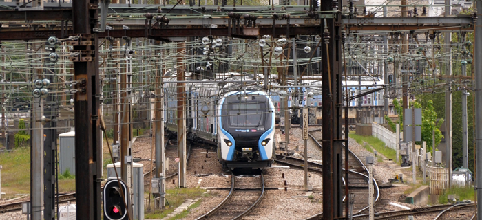 Photo du nouveau train RER NG sur le RER D.